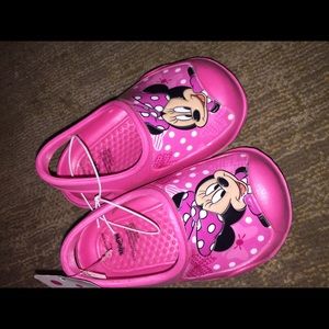 Minnie Mouse crocs